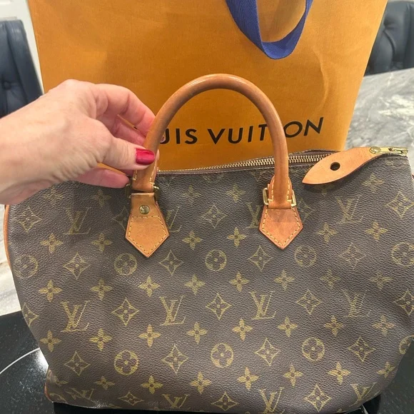 Louis Vuitton Monogram Canvas large Speedy purse - Not included on sale. - Picture 1 of 16